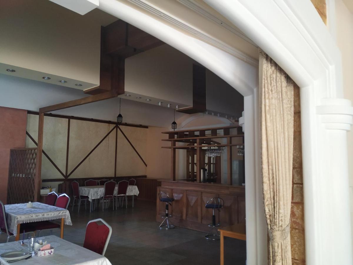 Aliq Hotel Tsaghkadzor Exteriör bild